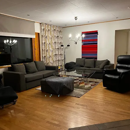 Vika Ranch - Hideaway House Vikajärvi