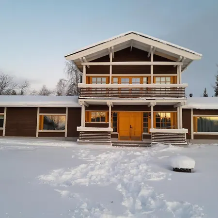 Vika Ranch - Hideaway House Apartmán